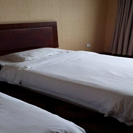צ'נגצ'ון June Hotel מראה חיצוני תמונה