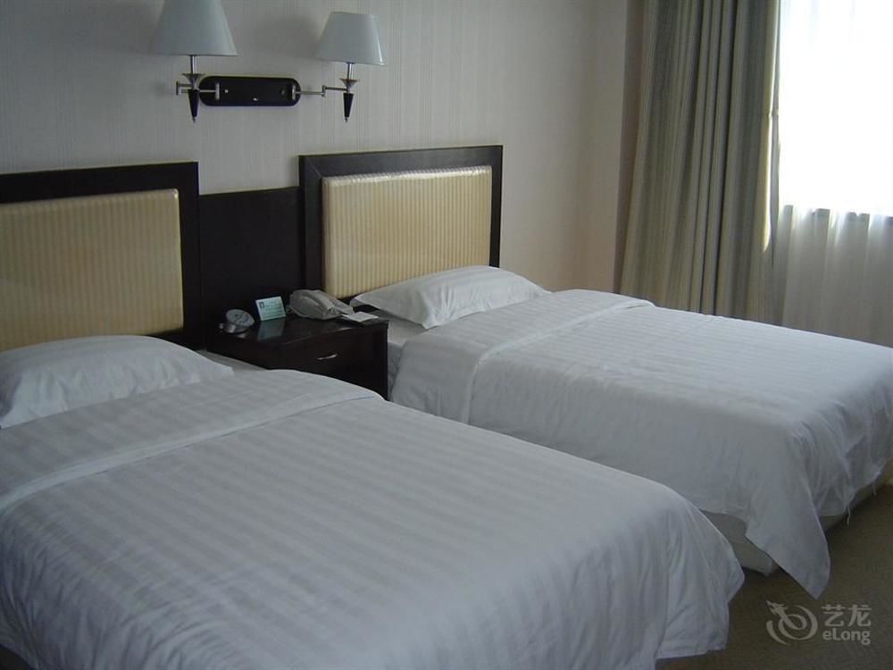 צ'נגצ'ון June Hotel מראה חיצוני תמונה