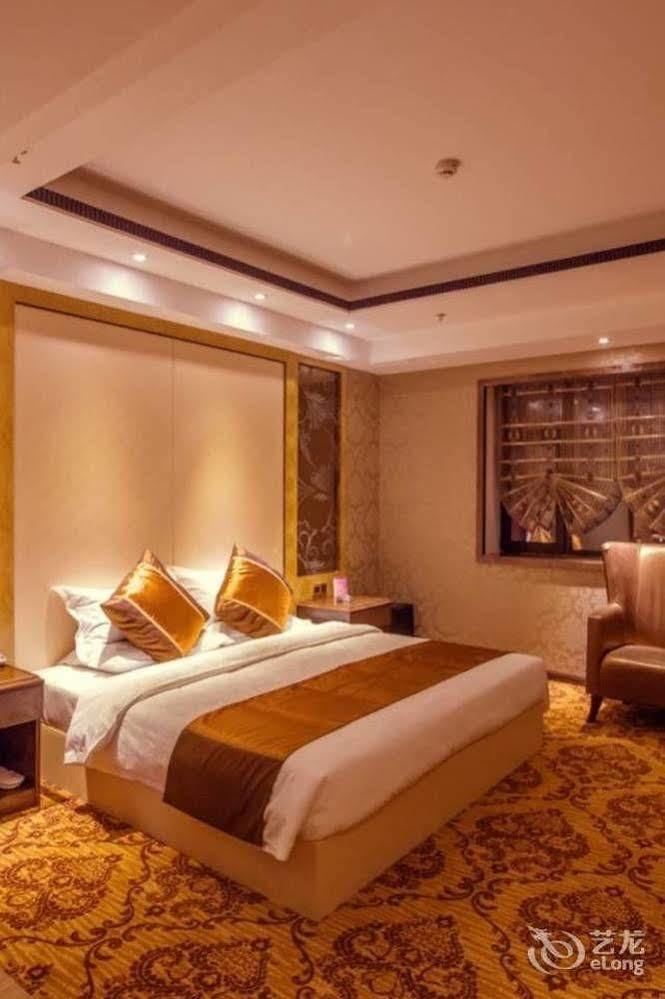 צ'נגצ'ון June Hotel מראה חיצוני תמונה