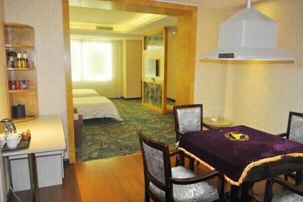 צ'נגצ'ון June Hotel מראה חיצוני תמונה