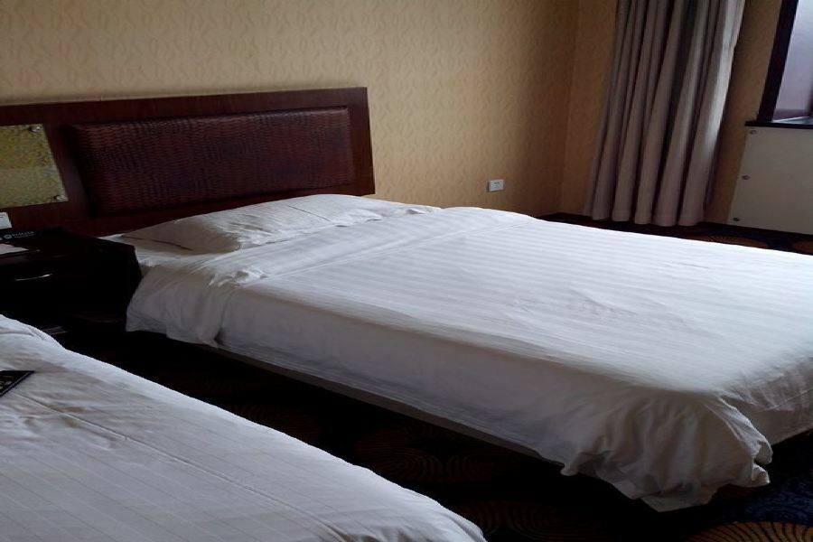 צ'נגצ'ון June Hotel מראה חיצוני תמונה
